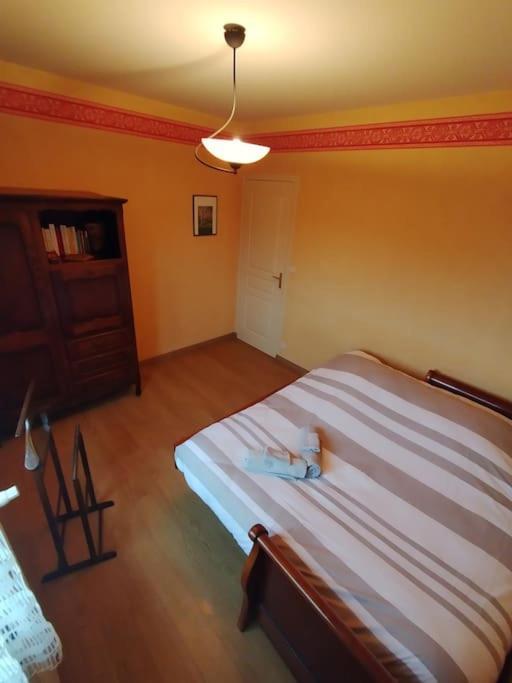 Villa Parent Aise à Aze  Extérieur photo
